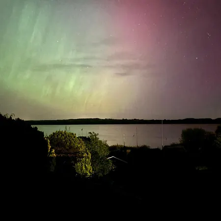 Traumhafter Seeblick Mit Grosser Terrasse